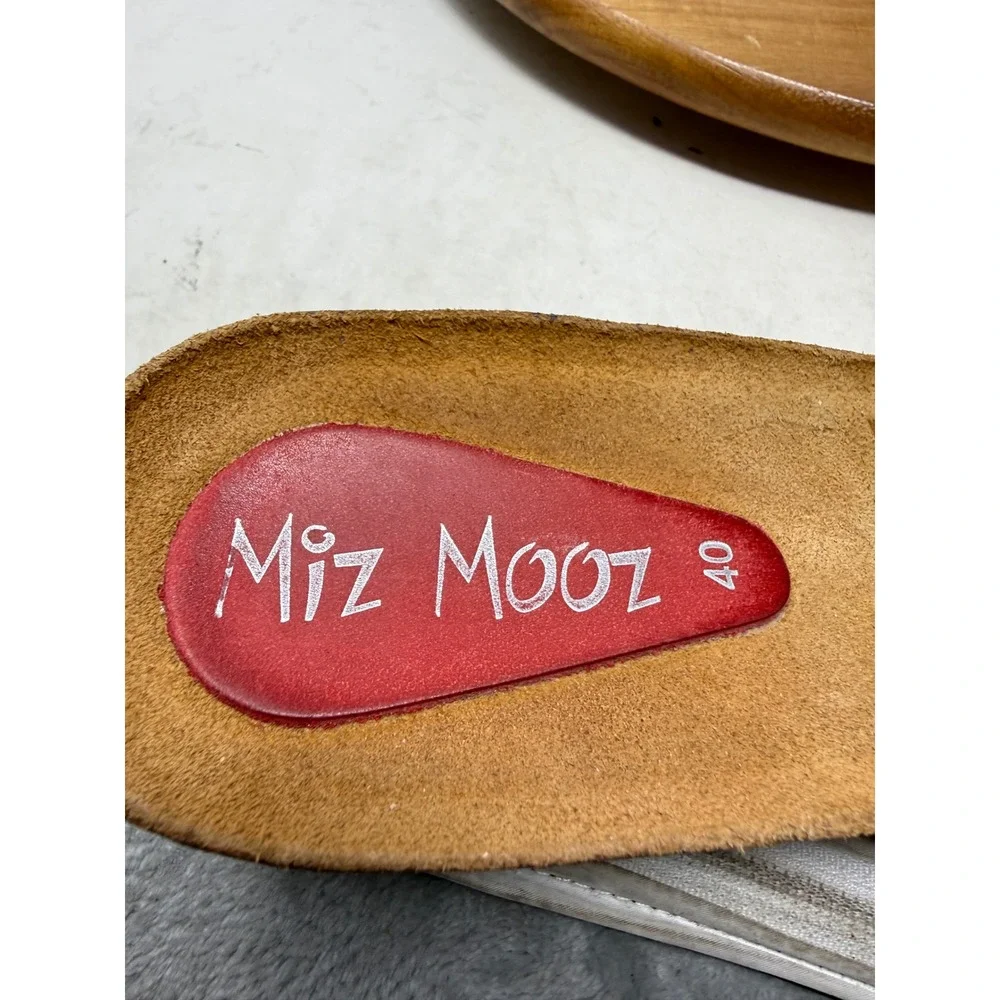 Miz Mooz Red Leather Wedge Platform Sandals Women's‎ Size 40 Slip On US 9